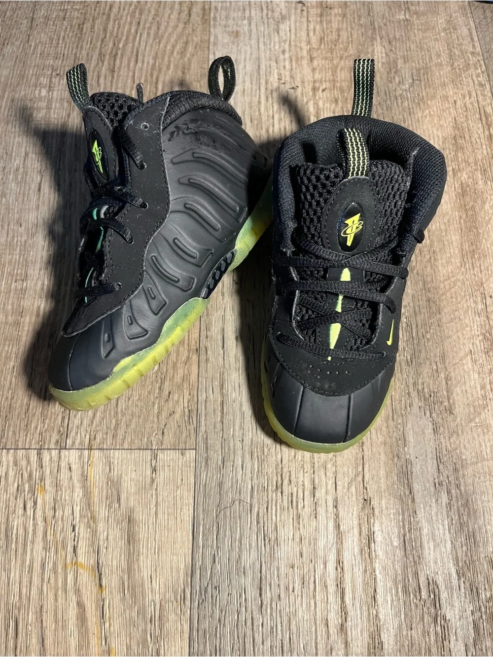 Nike Kids Black with Volt Accent Foam-Style Sneakers